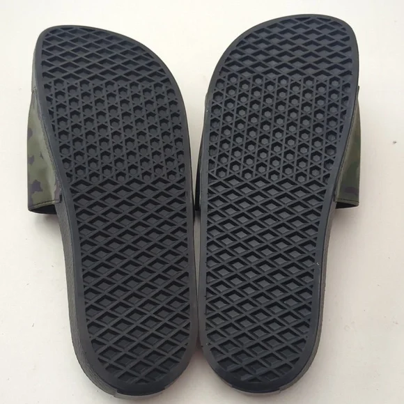 NEW Men's Vans Camo Slides Size 10 NWT - Picture 7 of 9